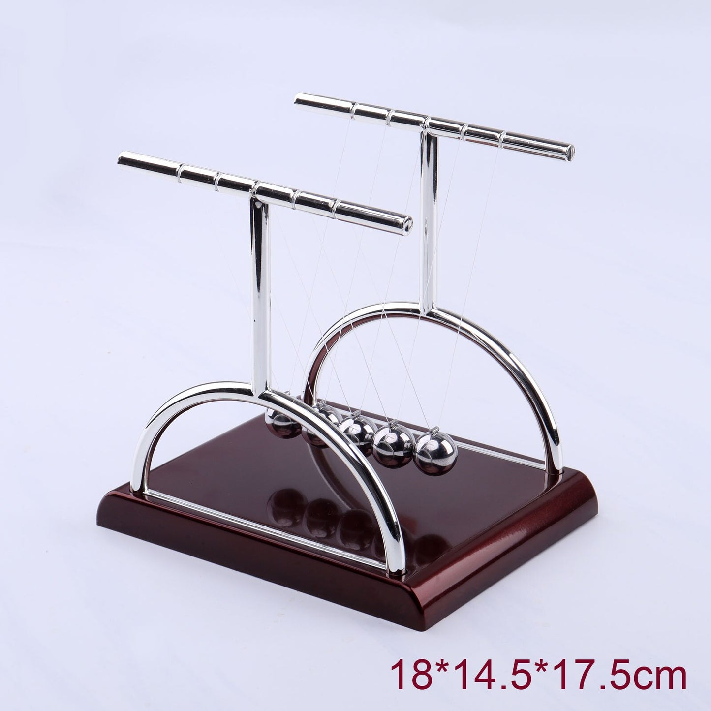 Newton's Cradle Desk Decor